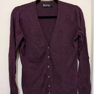 Women's Plum Button-Down V-Neck Sweater